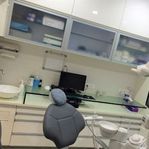 Advanced dental chair setup with equipment